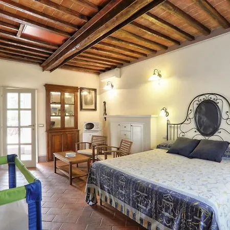 Casale Pozzo Al Moro Марина-ди-Кампо